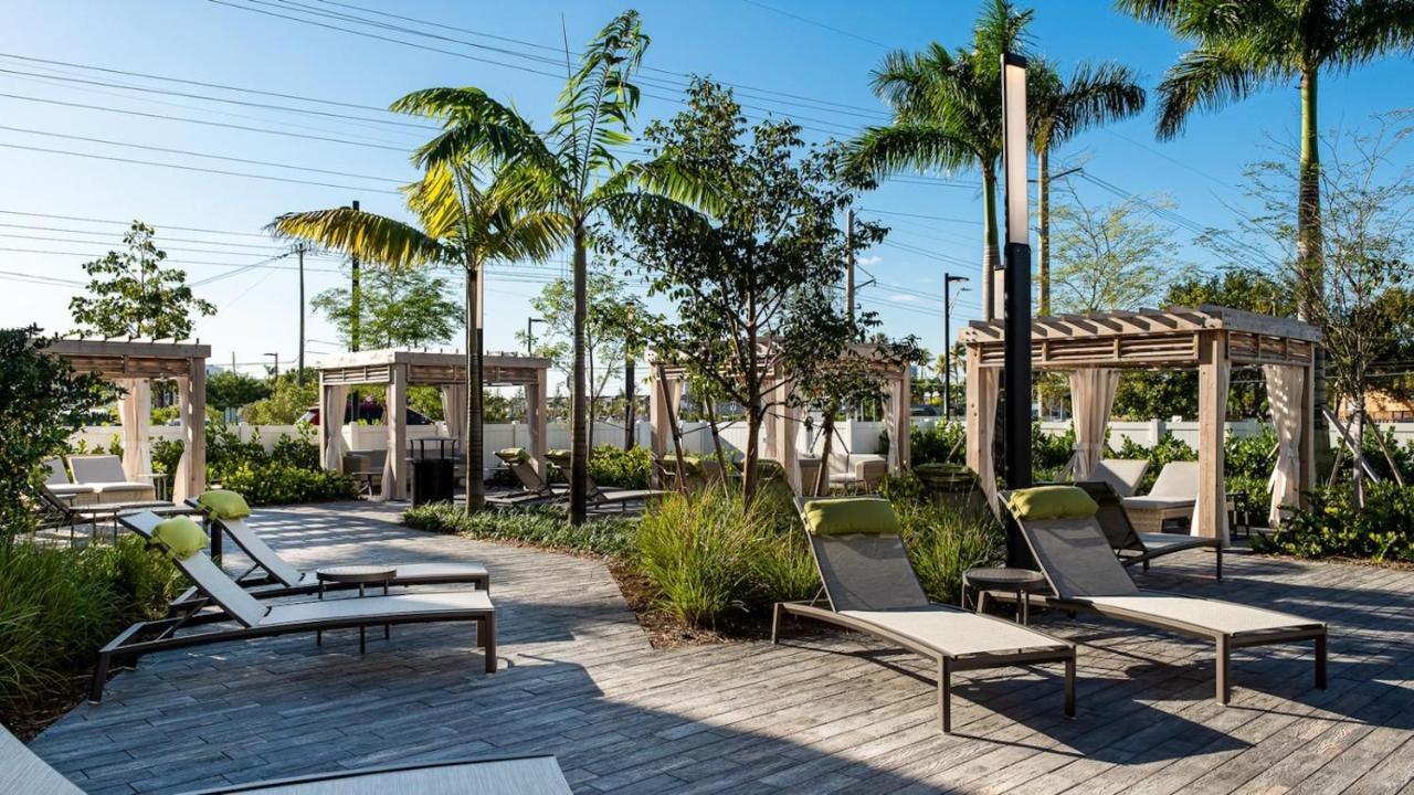Upscale 2-Bedroom Condo Balcony And Pool View & Luxury Amenities In Miami-Doral, Mins To Miami Intl المظهر الخارجي الصورة